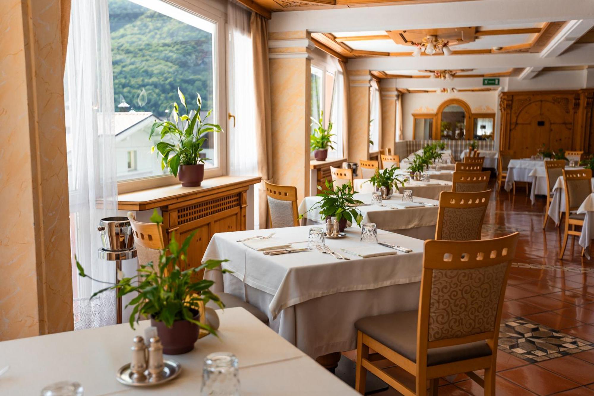 Alpenresort Belvedere Molveno Eksteriør billede