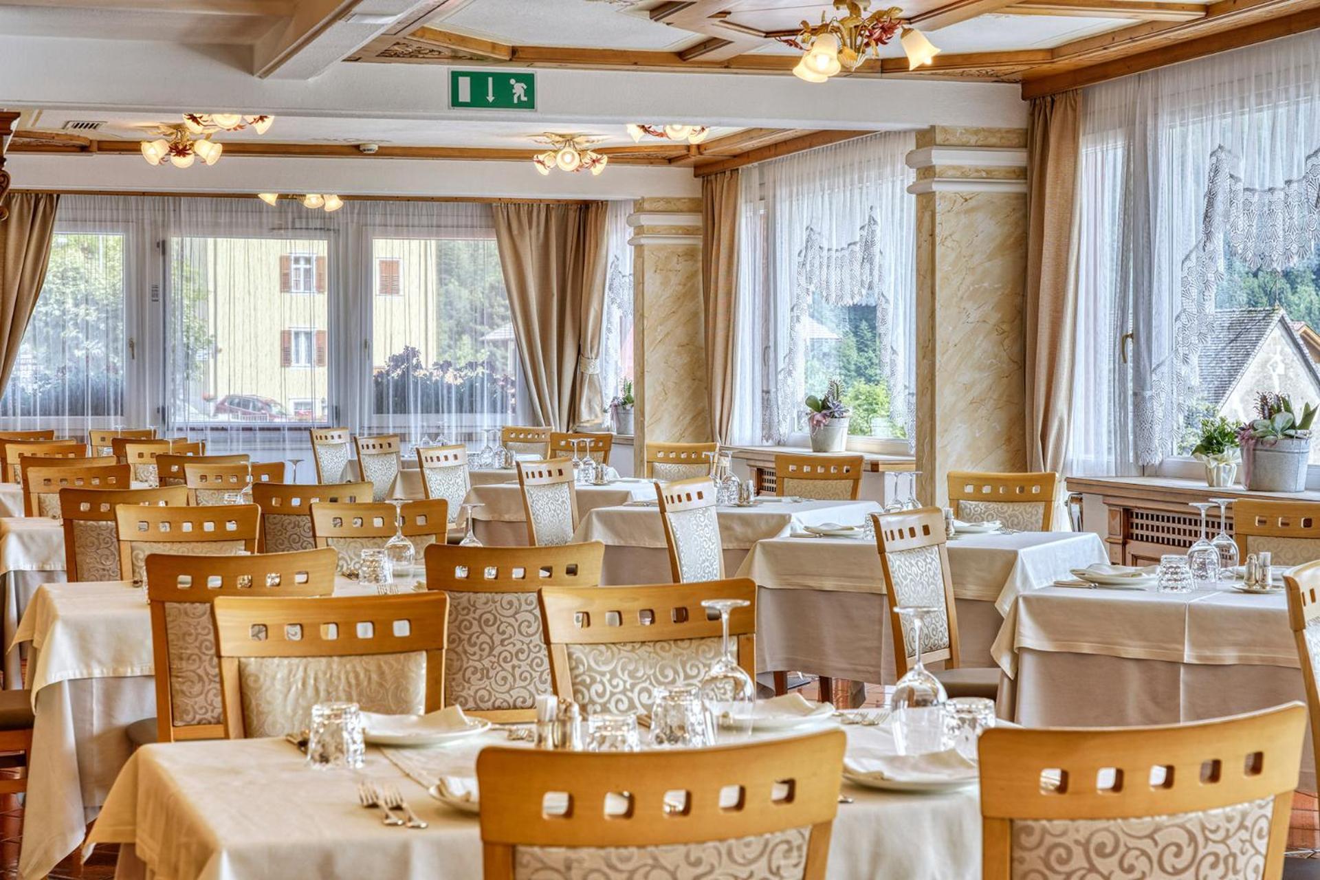 Alpenresort Belvedere Molveno Eksteriør billede