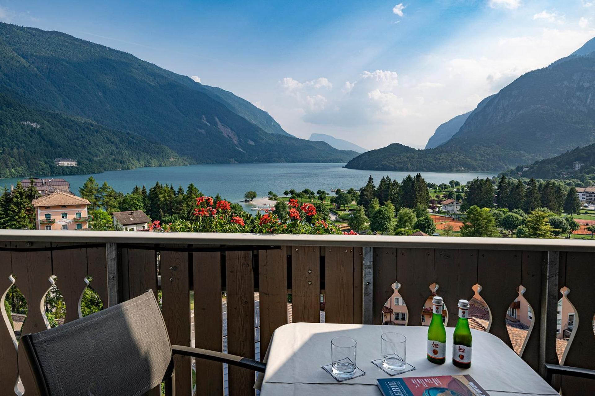 Alpenresort Belvedere Molveno Eksteriør billede